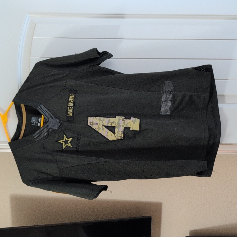 Nike Black and Gray Sports Jersey